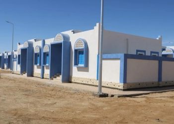 بعد القرعة العلنية.. محافظ الجيزة: 50 بيتًا بدويًا بقرية القصر لمواطني الواحات البحرية- صور 22 - جريدة المساء بعد القرعة العلنية.. محافظ الجيزة: 50 بيتًا بدويًا بقرية القصر لمواطني الواحات البحرية- صور 21 - جريدة المساء