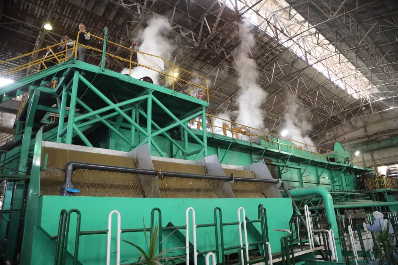 محافظ قنا يفتتح موسم عصير القصب لعام 2026 بمصنع سكر قوص 33 - جريدة المساء