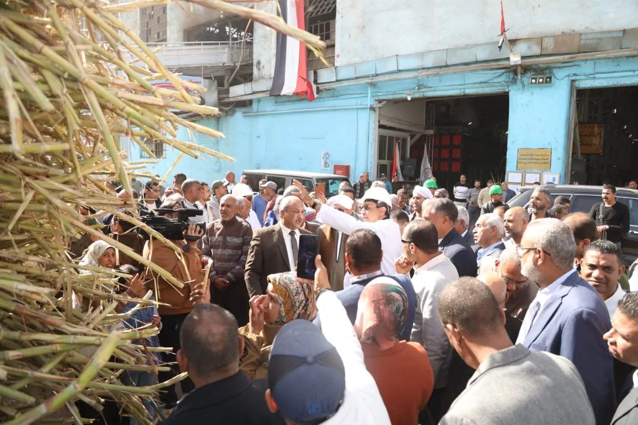 محافظ قنا يفتتح موسم عصير القصب لعام 2026 بمصنع سكر قوص 29 - جريدة المساء