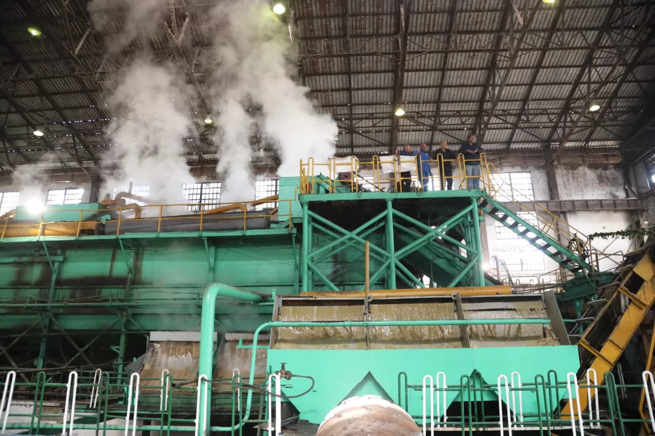 محافظ قنا يفتتح موسم عصير القصب لعام 2026 بمصنع سكر قوص 31 - جريدة المساء