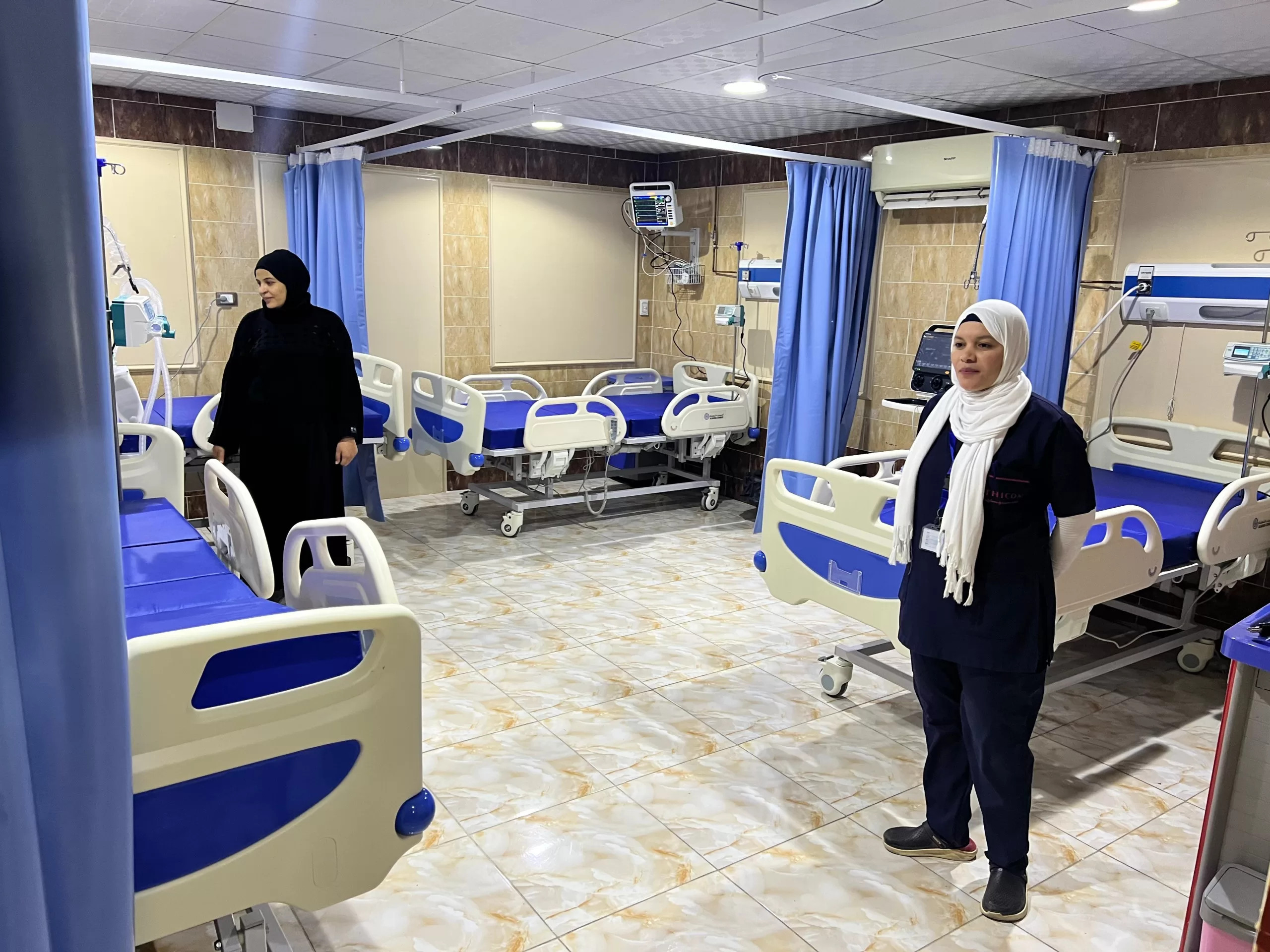 محافظ قنا يفتتح وحدة عناية مركزة متكاملة بمستشفى قوص المركزي 21 - جريدة المساء