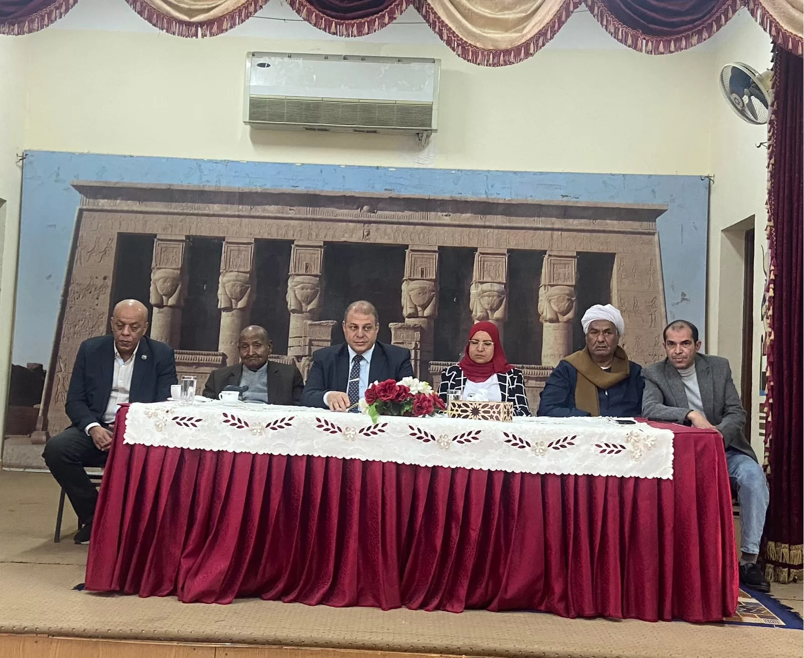 تعليم قنا يكرم هاني عنتر بعد تكليفه وكيلاً للوزارة بمحافظة المنوفية 67 - جريدة المساء