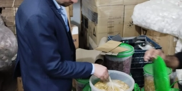 ضبط21 طن أغذية مجهولة المصدر و 3000 لتر سولار مدعم فى منشآت مخالفة.. بالسادات 1 - جريدة المساء