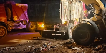 محافظة الجيزة : رفع 500 طن مخلفات من شارع الشباب بالهرم 1 - جريدة المساء