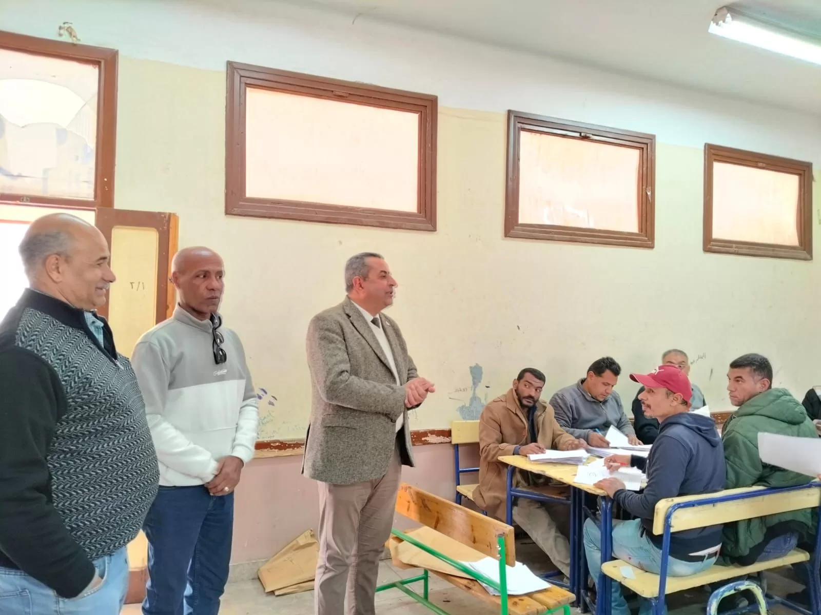 نشاط مكثف لوكيل تعليم قنا في أول أيام توليه المنصب 26 - جريدة المساء نشاط مكثف لوكيل تعليم قنا في أول أيام توليه المنصب 25 - جريدة المساء