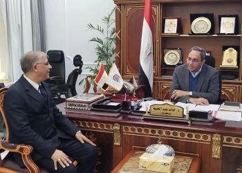 محافظ قنا يستقبل "طارق هشهش" وكيل وزارة التربية والتعليم الجديد 24 - جريدة المساء محافظ قنا يستقبل "طارق هشهش" وكيل وزارة التربية والتعليم الجديد 23 - جريدة المساء