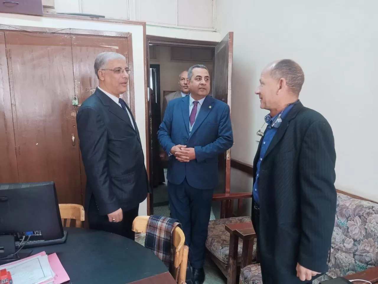 وكيل تعليم قنا الجديد: نعمل بروح الفريق الواحد للارتقاء بالمنظومة التعليمية 23 - جريدة المساء