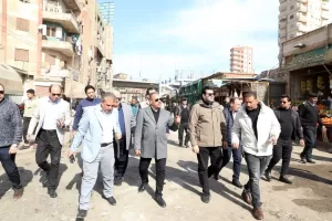 الشرقية تنتفض.."الأشموني" يتابع رفع الإشغالات وتأمين شوارع بالزقازيق 25 - جريدة المساء