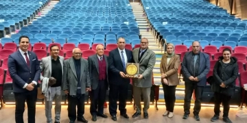 نقيب المحامين يشارك في مناقشة دكتوراة بعين شمس 1 - جريدة المساء