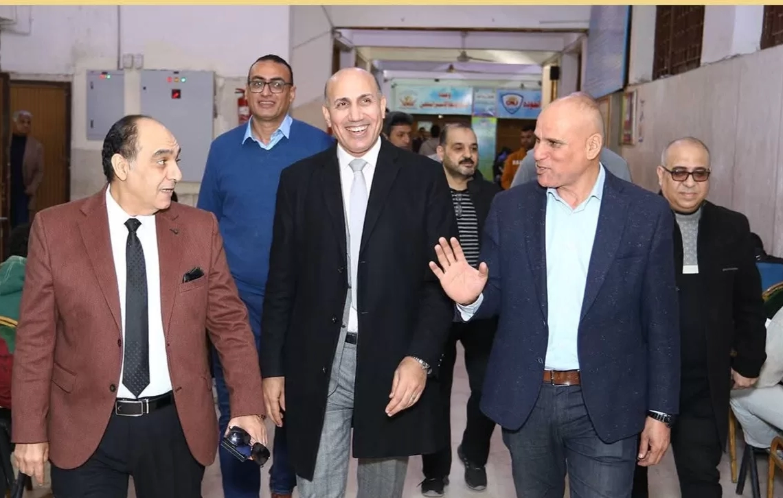 نائبا رئيس جامعة الزقازيق يتفقدان امتحانات البكالوريوس والدراسات العليا بكلية علوم الرياضة بنين 19 - جريدة المساء