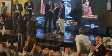 د.أفنان بركات تفوز بجائزة المجلس الدولي للمشروعات الصغيرة 2 - جريدة المساء د.أفنان بركات تفوز بجائزة المجلس الدولي للمشروعات الصغيرة 1 - جريدة المساء