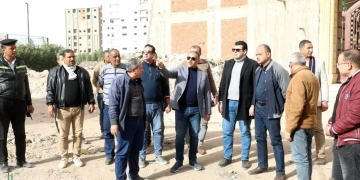 محافظ الشرقية يقود حملة لرفع الإشغالات والتعديات بشرايين الزقازيق الحيوية 1 - جريدة المساء