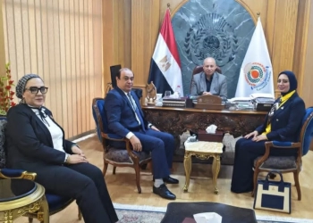 د. بسمة هنداوي تبحث دعم المنظومة الصحية والبحثية بجامعة المنصورة 55 - جريدة المساء