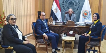 د. بسمة هنداوي تبحث دعم المنظومة الصحية والبحثية بجامعة المنصورة 2 - جريدة المساء د. بسمة هنداوي تبحث دعم المنظومة الصحية والبحثية بجامعة المنصورة 1 - جريدة المساء