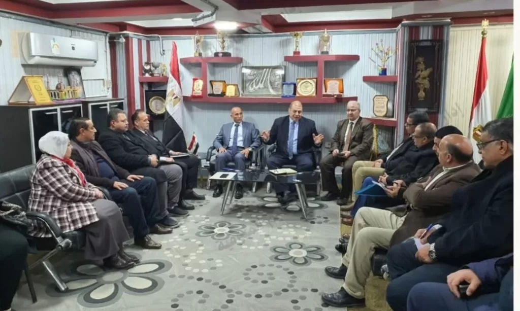 "عنتر" يشدد على الالتزام بـ "روشتة التميز".. بتعليم المنوفية 23 - جريدة المساء