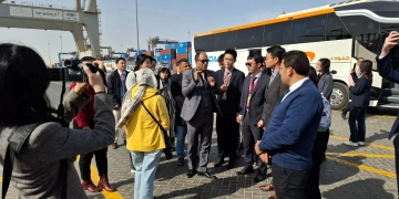 جمارك السويس تستقبل وفدا طلابيا من جامعة بكين الصينية 1 - جريدة المساء