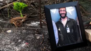 أمريكا تشتعل ضد ترامب..غضب عارم بعد قتل مواطن أمريكي ثاني 19 - جريدة المساء أمريكا تشتعل ضد ترامب..غضب عارم بعد قتل مواطن أمريكي ثاني 18 - جريدة المساء