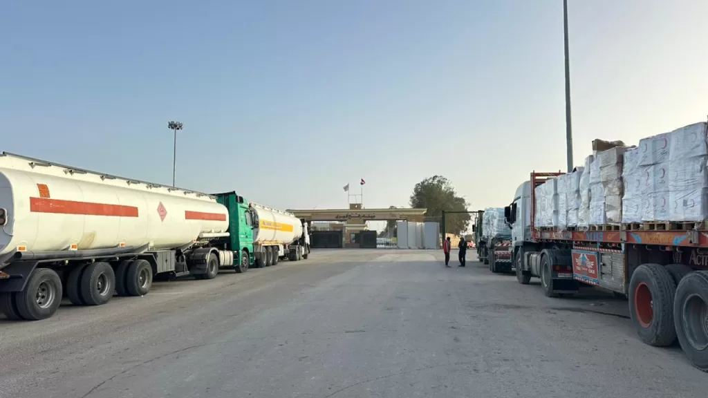 الدفع بـ 7.4 آلاف طن مساعدات إغاثية تحمل الأمل والدفء لغزة 21 - جريدة المساء