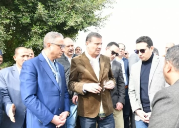 وزير الزراعة ومحافظ الفيوم يتفقدان زراعات القمح بمركز إطسا ومجمع الخدمات الزراعية بـ "أبو صير" 25 - جريدة المساء