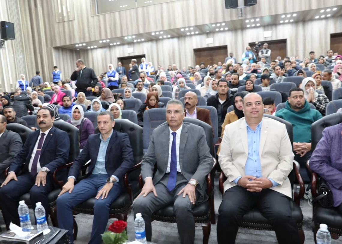 محافظ أسوان يشهد إحتفالية "قطار الشباب" لذوى الهمم والقدرات الخاصة 18 - جريدة المساء