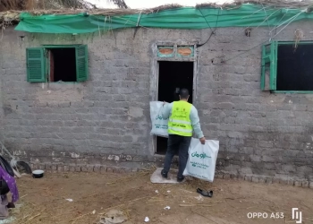 توزيع بطاطين على عدد (4) قرى ضمن القرى الأولى بالرعاية بمركز الرياض 39 - جريدة المساء