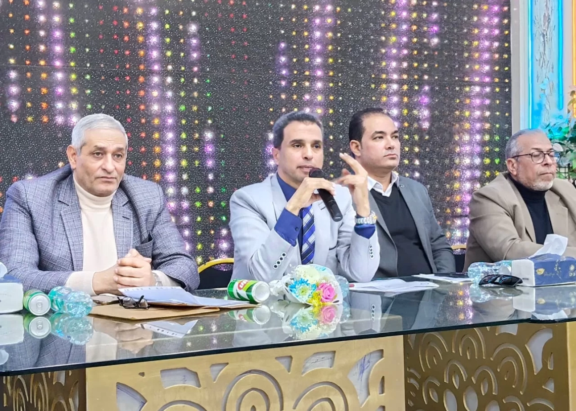 وكيل تعليم كفر الشيخ يعقد ثان إجتماعاته مع رؤساء لجان الشهادة الإعدادية بدسوق استعداداً للامتحانات 19 - جريدة المساء