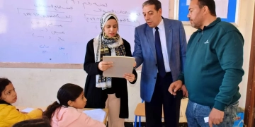 جولة تفقدية لمدير تعليم جنوب سيناء على لجان امتحانات النقل بمدارس طور سيناء 1 - جريدة المساء