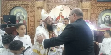 رئيس مدينة مرسى علم يشارك الإخوة الاقباط الاحتفال بعيد الميلاد المجيد 1 - جريدة المساء