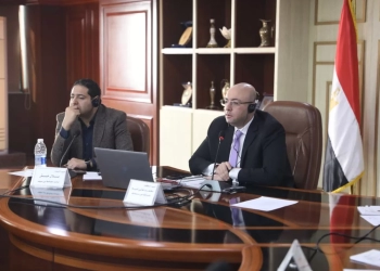 محافظ بني سويف يشارك في اجتماع لتنفيذ مسح الفرص القائمة على الطبيعة بالتعاون مع الهلال الأحمر المصري . 27 - جريدة المساء