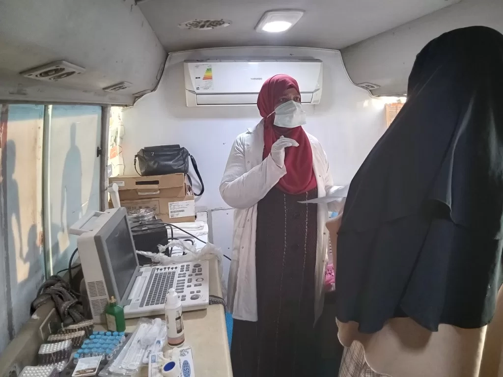 فحص وعلاج 1400حالة وتقديم أكثر من 3900خدمة طبية مجانية لأهالي قرية الحاجر ببني سويف. 20 - جريدة المساء فحص وعلاج 1400حالة وتقديم أكثر من 3900خدمة طبية مجانية لأهالي قرية الحاجر ببني سويف. 19 - جريدة المساء