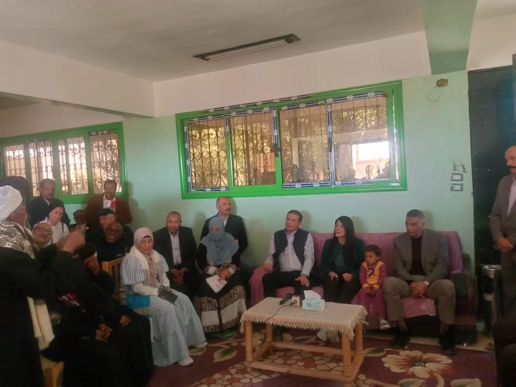 محافظ أسوان يهنئ بناة السد العالى والعاملين به بمناسبة مرور ٦٦ عام على بناء "السد العالي" 19 - جريدة المساء