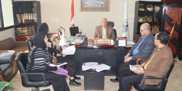 اجتماع لجنة تذليل المعوقات أمام مستثمري المناطق الصناعية ببني سويف 1 - جريدة المساء