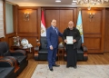 محافظ كفرالشيخ يُسلّم 6 عقود تقنين أراضي أملاك دولة للمستفيدين من المواطنين 21 - جريدة المساء