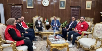 محافظ المنوفية يبحث مع الهلال الأحمر تعزيز التعاون لخدمة الأسر الأولى 1 - جريدة المساء