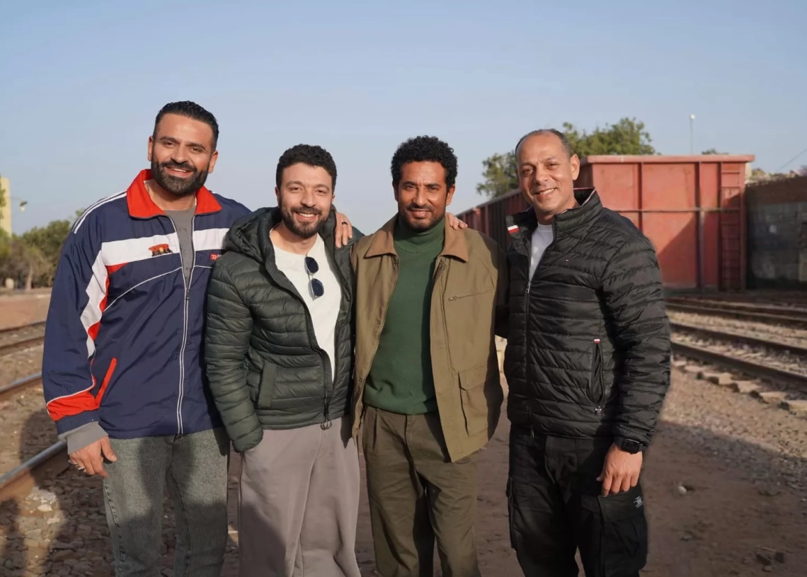 صور كواليس عمر السعيد و عمرو سعد و أحمد خالد موسي من مسلسل إفراج 19 - جريدة المساء