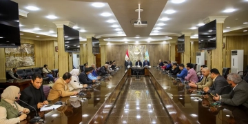 محافظ كفرالشيخ يلتقي الإعلاميين ويستعرض خطط التنمية ويعد بدراسة المطالب 2 - جريدة المساء محافظ كفرالشيخ يلتقي الإعلاميين ويستعرض خطط التنمية ويعد بدراسة المطالب 1 - جريدة المساء