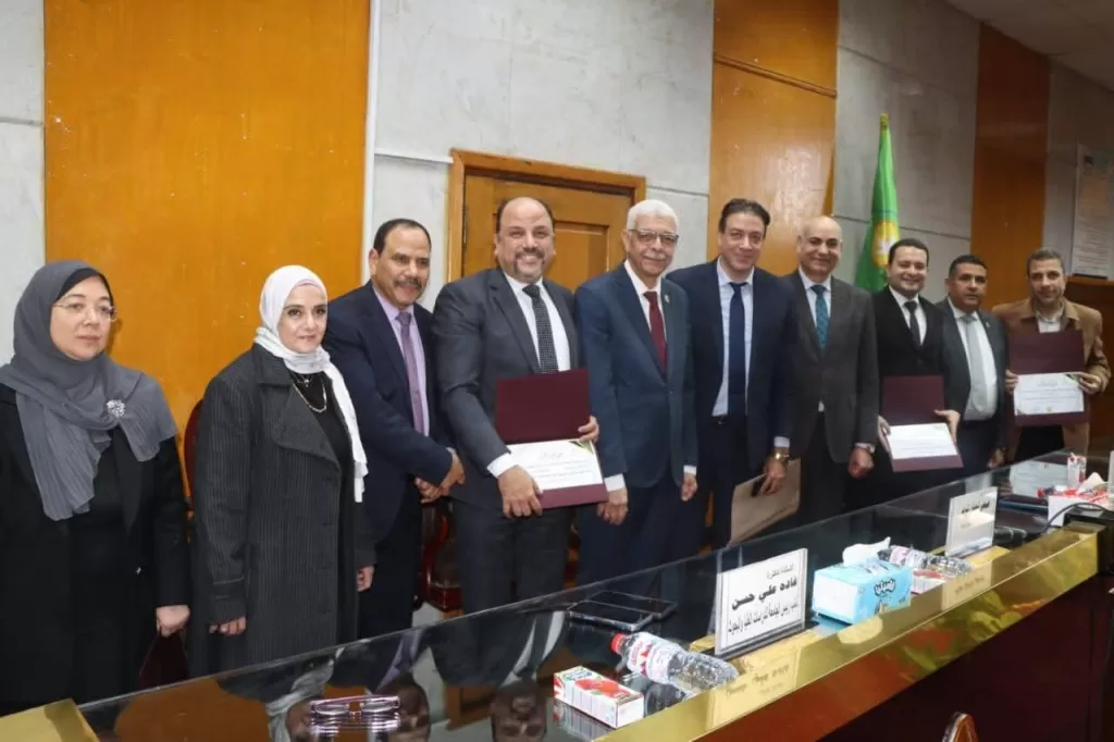 المنوفية "الثالثة" في مسابقة أفضل جامعة صديقة للبيئة 31 - جريدة المساء