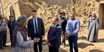 النيابة الإدارية تعاين موقع انهيار عقار بدشنا 1 - جريدة المساء