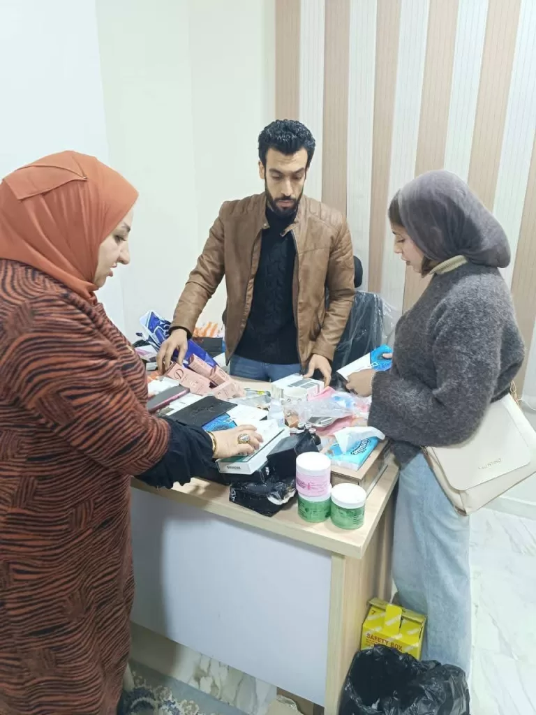 ضبط عيادة وهمية للجلدية تديرها منتحلة صفة "طبيبة".. بالمنوفية 26 - جريدة المساء ضبط عيادة وهمية للجلدية تديرها منتحلة صفة "طبيبة".. بالمنوفية 25 - جريدة المساء