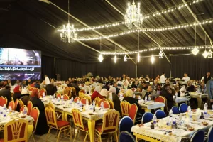 محافظ المنيا يشارك موظفي الديوان العام إفطار رمضان 39 - جريدة المساء