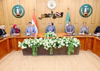 محافظ المنوفية: آليات لتنفيذ مشروع القرية المستدامة بـ "ميت عافية".. بالتعاون مع الجامعة 27 - جريدة المساء
