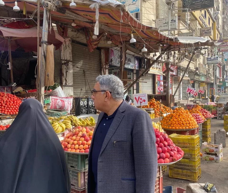 محافظ الدقهلية يشدد على رفع كافة الإشغالات بمدخل شارع الدراسات 18 - جريدة المساء