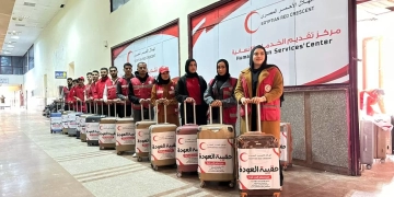 «حقيبة العودة» و«زاد العزة».. الهلال الأحمر يودّع المتعافين ويدعم غزة 2 - جريدة المساء «حقيبة العودة» و«زاد العزة».. الهلال الأحمر يودّع المتعافين ويدعم غزة 1 - جريدة المساء