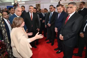 وزيرا الزراعة والتموين ومحافظ الجيزة يفتتحون معرض السلع الغذائية بالمتحف الزراعي 31 - جريدة المساء