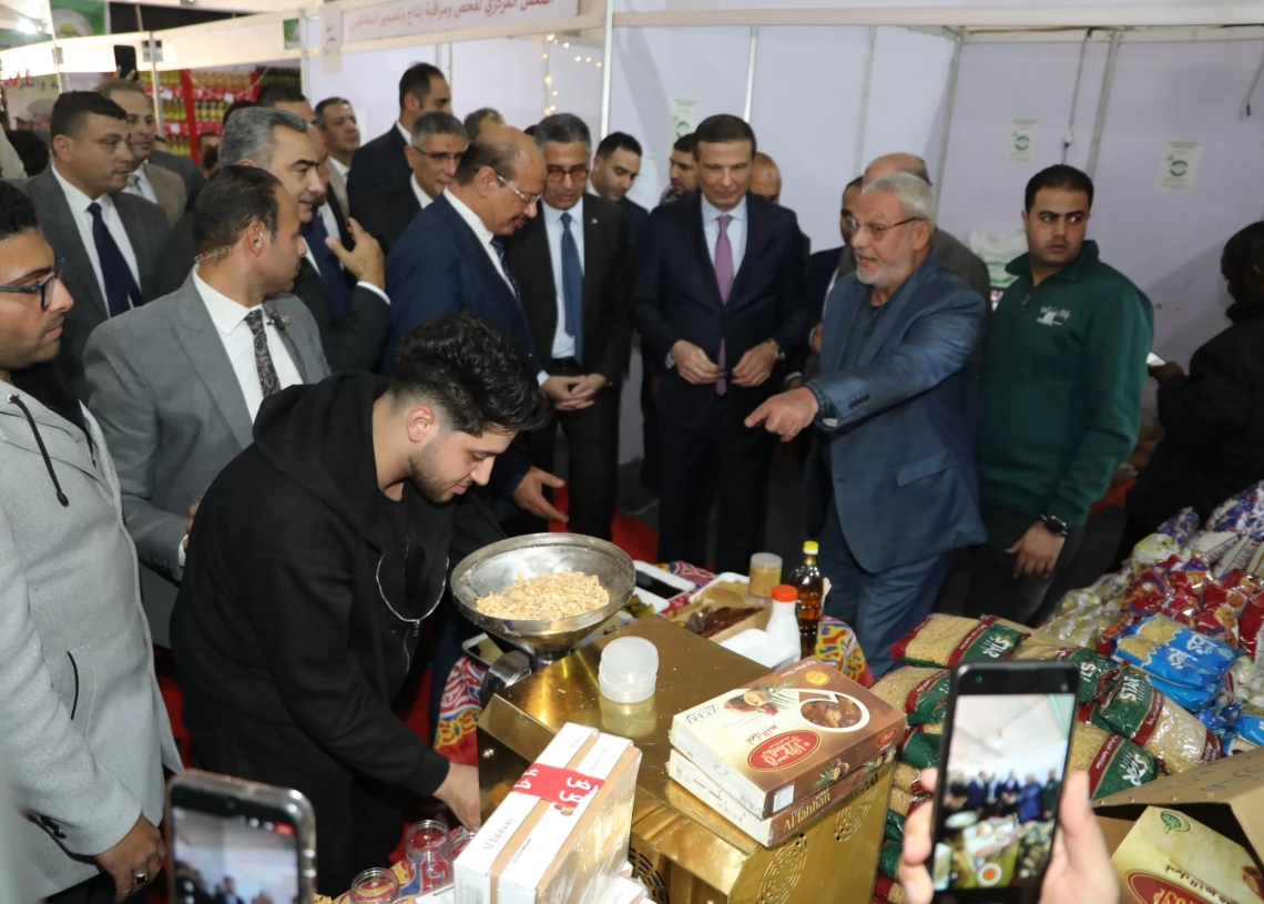 افتتاح معرض السلع الغذائية بالمتحف الزراعي بمناسبة شهر رمضان 18 - جريدة المساء افتتاح معرض السلع الغذائية بالمتحف الزراعي بمناسبة شهر رمضان 17 - جريدة المساء