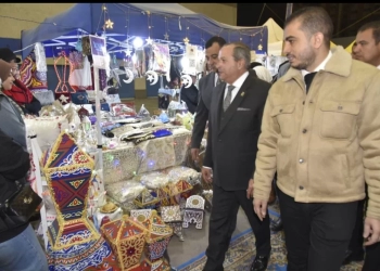محافظ بورسعيد يفتتح معرض «أهلا رمضان» 49 - جريدة المساء