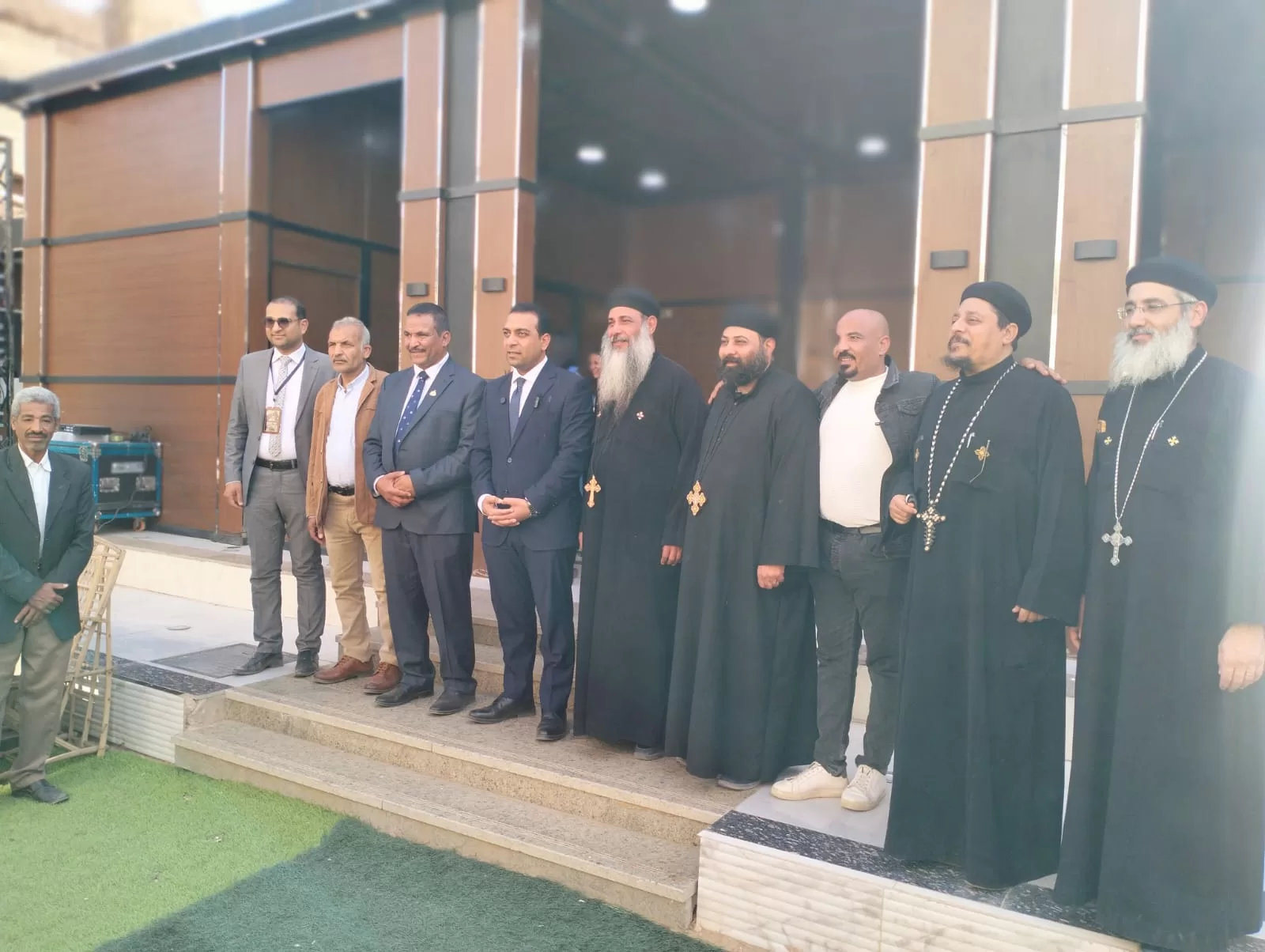 نائب محافظ قنا يتفقد معرض "بمشروعك تبني حياة" بقوص لدعم الحرف اليدوية 25 - جريدة المساء