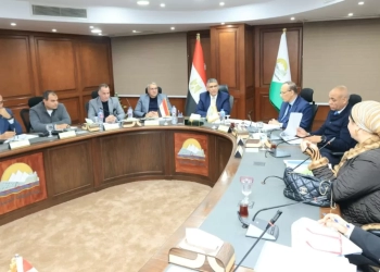 محافظ الجيزة يعقد اللقاء الأسبوعي لبحث شكاوى مواطني الدقي والعمرانية والهرم وأبو النمرس 27 - جريدة المساء