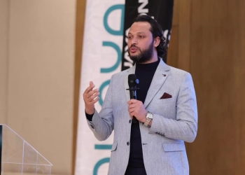 أول روبوت ذكي “دويا إكس” بيد مصرية لتغيير مفهوم الرعاية الصحية في مصر لتشخيص الحالات المرضية 24 - جريدة المساء أول روبوت ذكي “دويا إكس” بيد مصرية لتغيير مفهوم الرعاية الصحية في مصر لتشخيص الحالات المرضية 23 - جريدة المساء