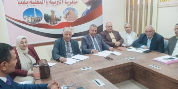 وكيل تعليم قنا يتابع استعدادات بدء الدراسة بالفصل الدراسي الثاني 1 - جريدة المساء